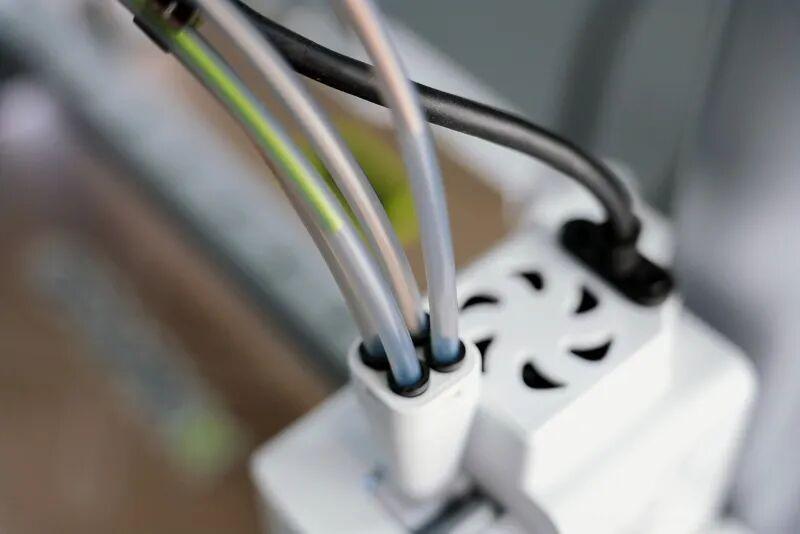 SPARKX i7：一台能够走进家庭的智能3D打印机